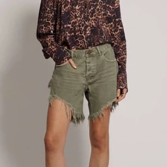 One Teaspoon Frankies Green Shorts 26 - Picture 7 of 7